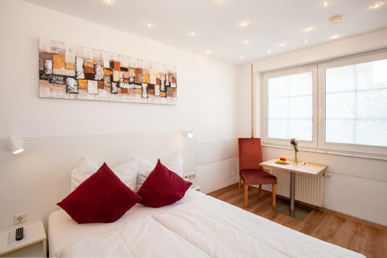 Relax Hotel & Spa Stuttgart Exterior foto