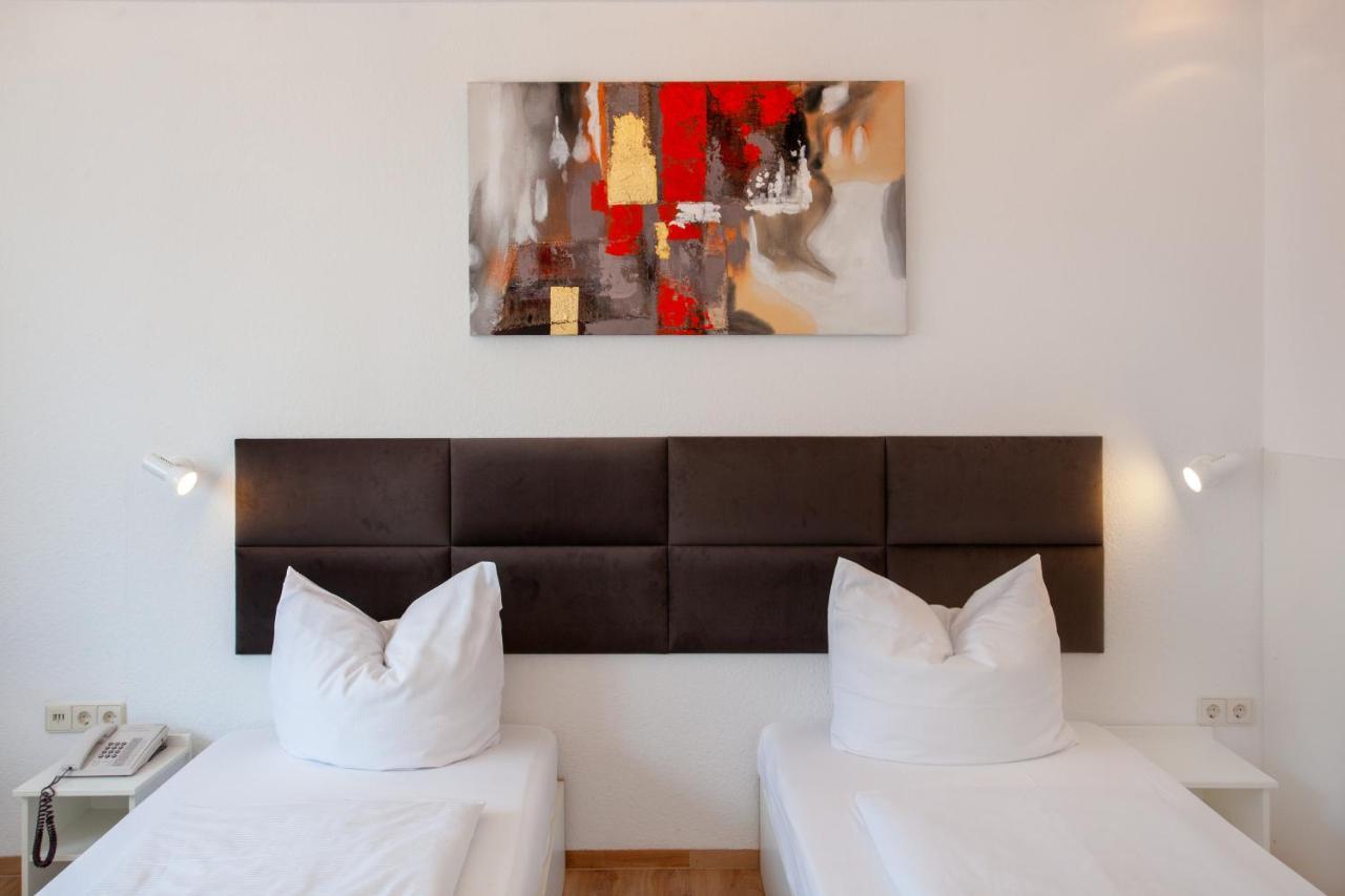 Relax Hotel & Spa Stuttgart Exterior foto