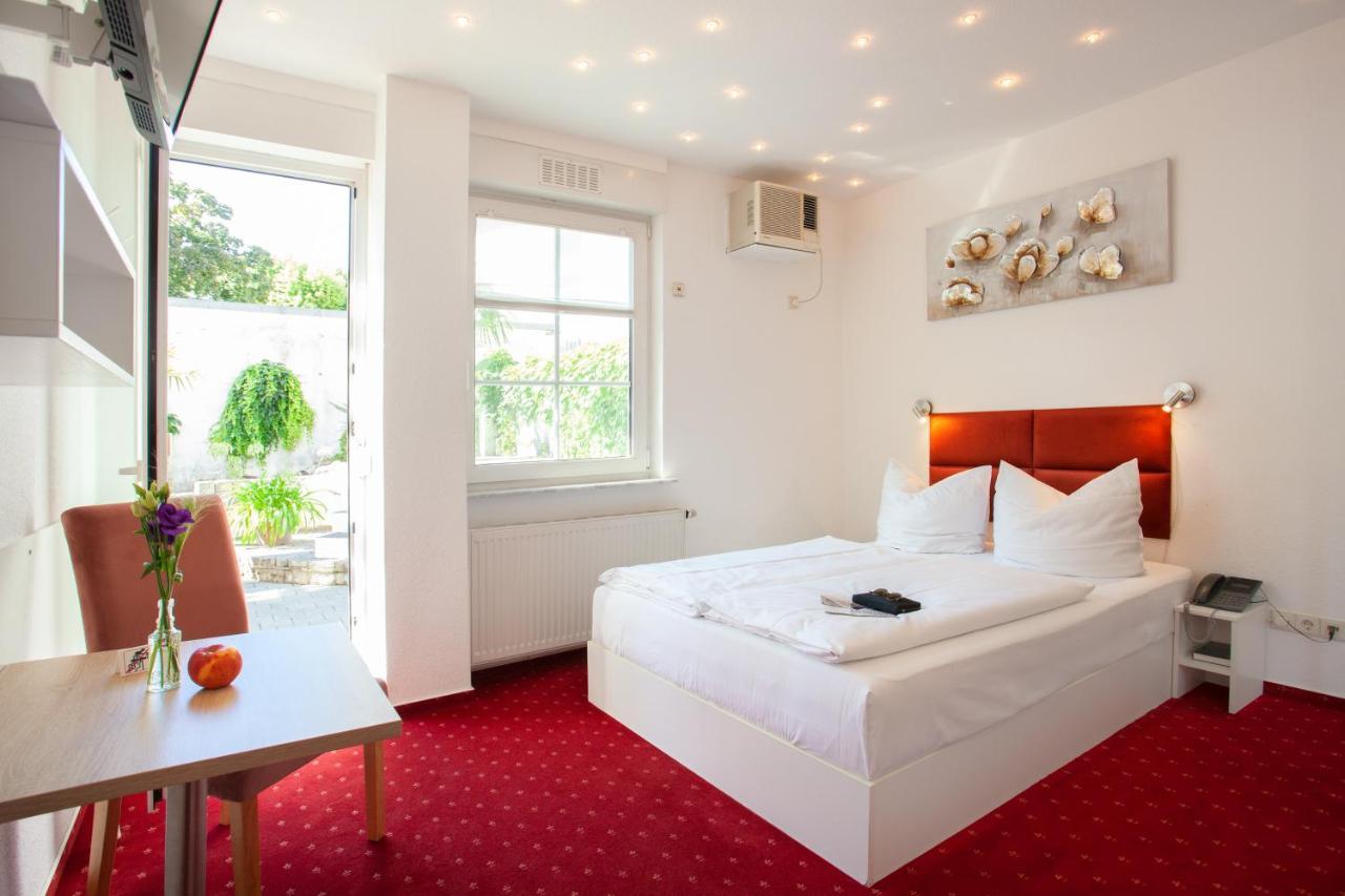 Relax Hotel & Spa Stuttgart Exterior foto